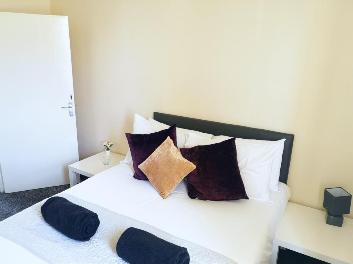 Derwent Street Apartment 2 - Self Contained - 2 Bed Self Catering Apartment Workington Exterior foto